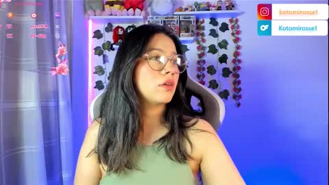 Snapshot of kotomi_rosse chatting on February 20, 2025, 2:51 am Kotomi online show from February 20, 2025, 2:51 am