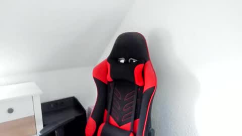 Snapshot of kozik1992 chatting on February 21, 2026, 10:27 am Bartek online show from February 21, 2026, 10:27 am