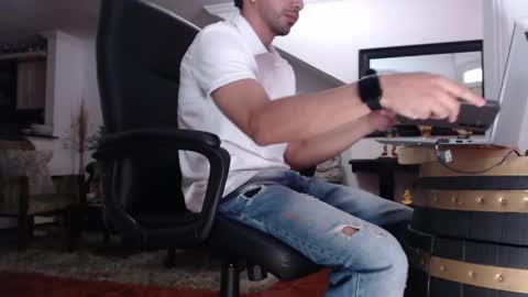 Snapshot of kratoswolf chatting on April 29, 2026, 5:30 pm kratoswolf online show from April 29, 2026, 5:30 pm