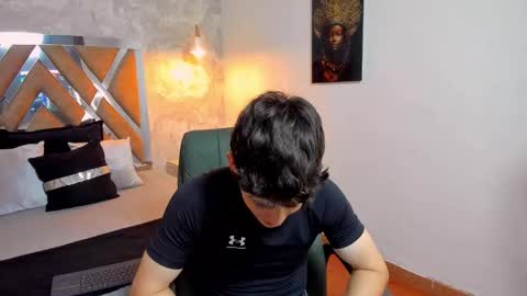 Snapshot of kraven_lust chatting on November 6, 2025, 3:18 am Kraven online show from November 6, 2025, 3:18 am