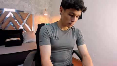 Snapshot of kraven_lust chatting on November 9, 2025, 3:16 am Kraven online show from November 9, 2025, 3:16 am