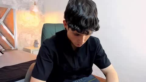 Snapshot of kraven_lust chatting on November 29, 2025, 3:20 am Kraven online show from November 29, 2025, 3:20 am