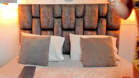 Snapshot of kris_kane1 chatting on January 18, 2026, 11:08 pm kris_kane1 online show from January 18, 2026, 11:08 pm