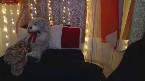 Snapshot of krishnaveni435486 chatting on December 22, 2025, 12:57 pm Krish online show from December 22, 2025, 12:57 pm