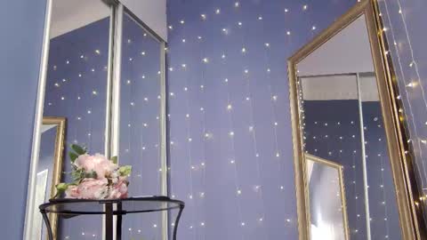 Snapshot of kriskras__ chatting on December 4, 2025, 5:17 am kriskras__ online show from December 4, 2025, 5:17 am