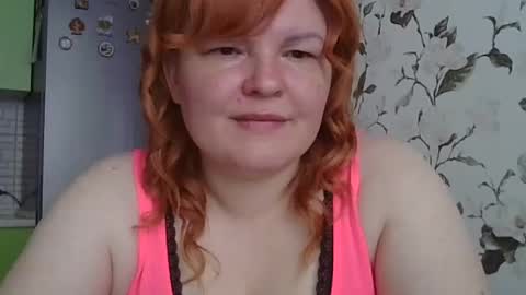 Snapshot of krisryxoniks chatting on June 12, 2026, 5:06 am KrisryxONiks online show from June 12, 2026, 5:06 am