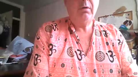 kriss online show from July 31, 2026, 7:19 am