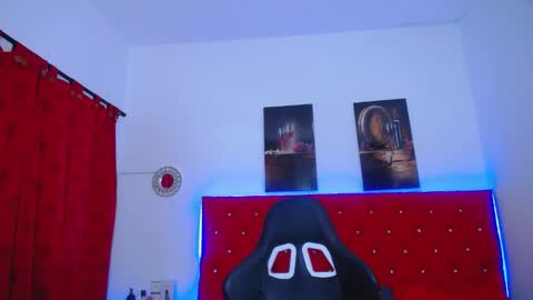 kriss_sweetboobs online show from January 29, 2025, 3:15 pm