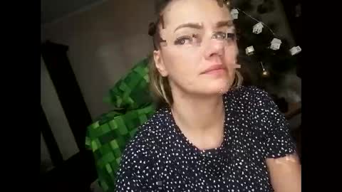 KrissSexi online show from December 28, 2024, 9:40 pm