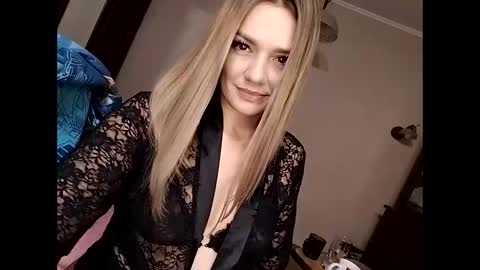 KrissSexi online show from January 28, 2025, 5:56 pm