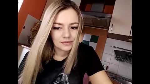 KrissSexi online show from February 24, 2025, 5:22 am