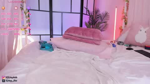 Christina online show from March 21, 2026, 8:19 am