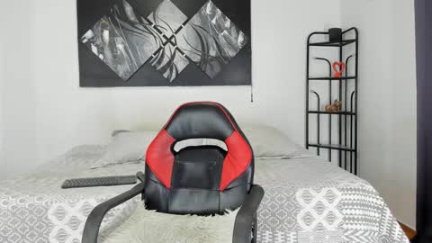 Snapshot of krissyyts chatting on January 25, 2025, 6:02 pm Andrea online show from January 25, 2025, 6:02 pm