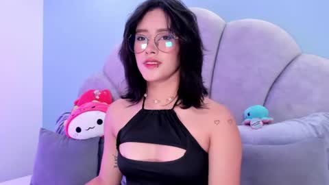 Snapshot of kristal_aitana chatting on June 25, 2026, 6:23 pm Kris online show from June 25, 2026, 6:23 pm