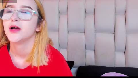 kristal online show from November 17, 2025, 12:22 pm