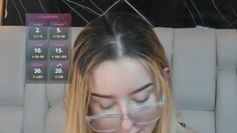 kristal online show from December 2, 2025, 11:37 am