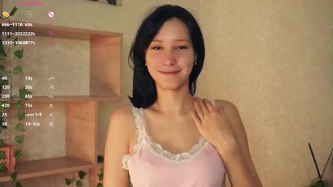 Emma online show from November 4, 2025, 7:57 pm