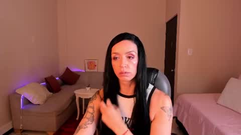 Sophia online show from July 9, 2026, 7:40 pm