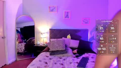 Snapshot of kristen_kassi chatting on March 12, 2025, 10:16 am Kristen online show from March 12, 2025, 10:16 am