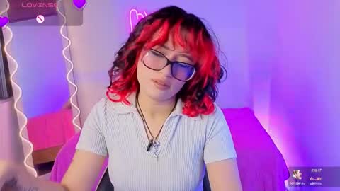 kristen_tay online show from September 13, 2025, 3:17 am