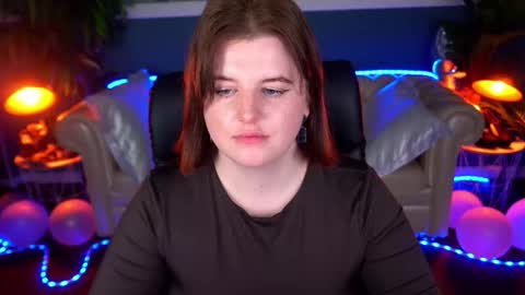 Snapshot of kristifoxy chatting on March 6, 2026, 3:30 pm kristifoxy online show from March 6, 2026, 3:30 pm