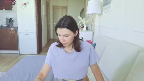 Kristi online show from May 27, 2026, 4:53 am