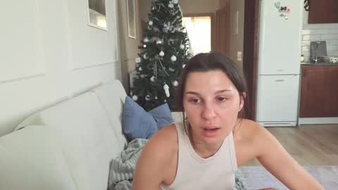 Snapshot of kristinesmith chatting on January 7, 2026, 8:28 am Kristi online show from January 7, 2026, 8:28 am