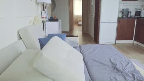 Snapshot of kristinesmith chatting on February 13, 2026, 5:14 am Kristi online show from February 13, 2026, 5:14 am