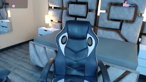 Snapshot of kristtal_key chatting on January 16, 2026, 12:09 pm Kristtal online show from January 16, 2026, 12:09 pm