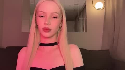 Snapshot of kristy_babe chatting on February 23, 2026, 9:45 pm Kristy and Alice online show from February 23, 2026, 9:45 pm