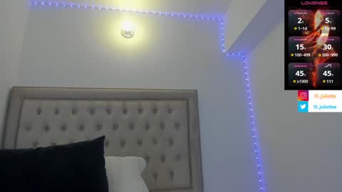 Snapshot of kristy_calderon chatting on January 4, 2025, 12:37 am Juliette online show from January 4, 2025, 12:37 am