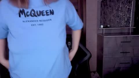 Snapshot of kristy_fran chatting on February 3, 2026, 11:43 pm Kristy online show from February 3, 2026, 11:43 pm