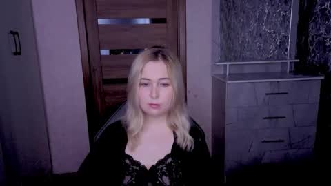 Kristy online show from May 23, 2026, 11:09 pm