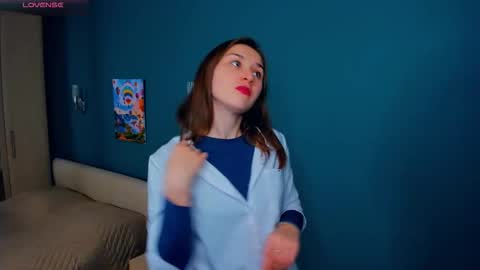 Snapshot of kristynhoughland chatting on November 18, 2025, 4:55 pm Misty online show from November 18, 2025, 4:55 pm