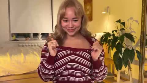 Kristy Nip slip shady  Best model on CB  online show from December 20, 2025, 8:38 pm