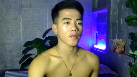 kritthanarkorn online show from December 22, 2025, 7:05 am