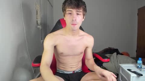 Snapshot of kroddy1985 chatting on December 22, 2025, 5:37 am Brayden Thompson online show from December 22, 2025, 5:37 am