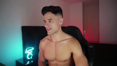 KROPS online show from November 18, 2025, 6:29 am