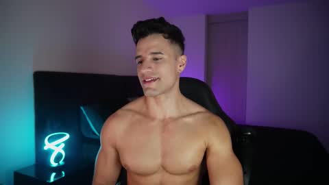 Snapshot of krops_ chatting on February 5, 2026, 7:46 am KROPS online show from February 5, 2026, 7:46 am