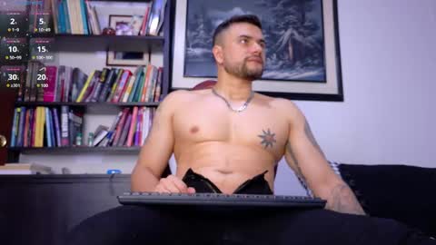 Kroy Wood online show from January 23, 2025, 1:24 pm