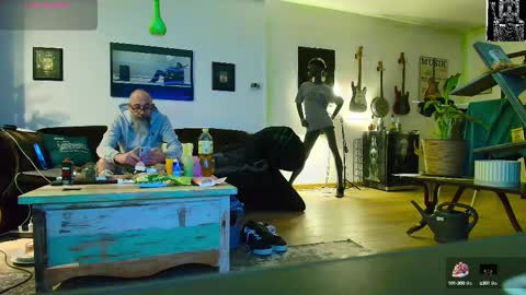 krummersaebel online show from March 2, 2025, 6:51 pm