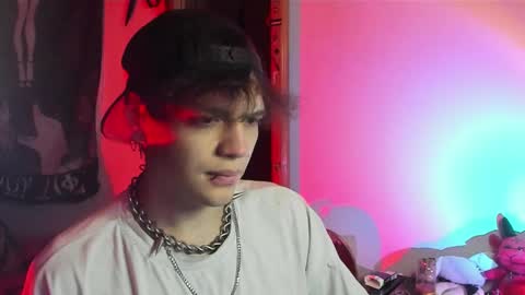 Zack online show from November 11, 2025, 10:48 am