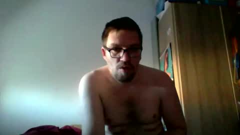 Snapshot of kryptoni18435 chatting on February 3, 2026, 2:44 pm Tommy online show from February 3, 2026, 2:44 pm