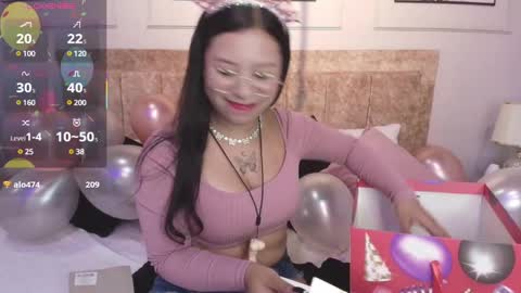 Snapshot of krystal_park chatting on January 31, 2025, 2:17 pm krystal online show from January 31, 2025, 2:17 pm