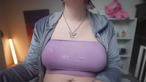 Krystal Syx online show from February 3, 2025, 7:31 pm