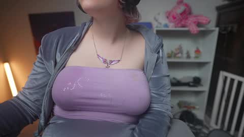 Krystal Syx online show from February 9, 2025, 8:24 pm