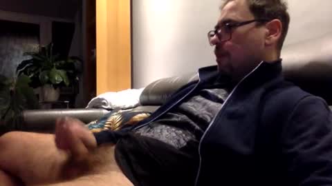 krzysztof1977 online show from November 18, 2025, 7:18 pm