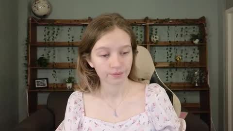 Snapshot of ksuhesa chatting on December 19, 2025, 1:01 am ksuhesa online show from December 19, 2025, 1:01 am