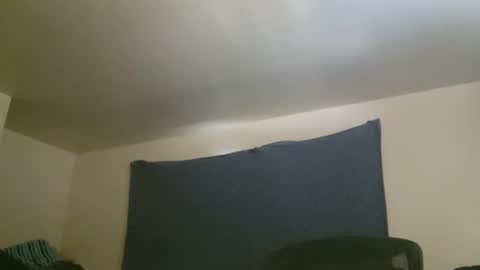 Snapshot of kubish1 chatting on February 14, 2025, 7:23 pm Kubish online show from February 14, 2025, 7:23 pm