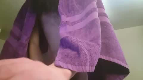 Snapshot of kubish1 chatting on February 21, 2025, 6:37 pm Kubish online show from February 21, 2025, 6:37 pm